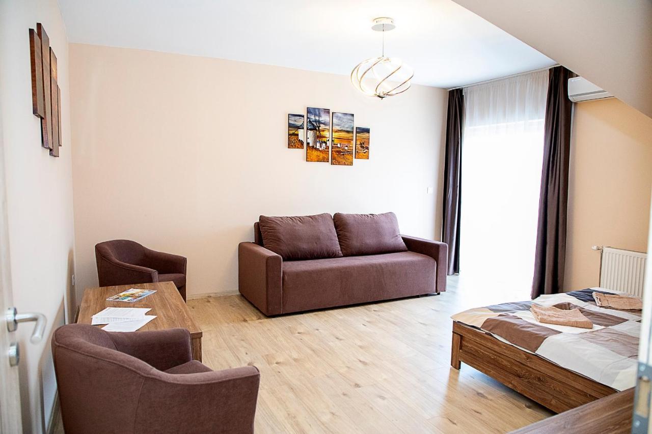 Lux Apartman Buek ภายนอก รูปภาพ