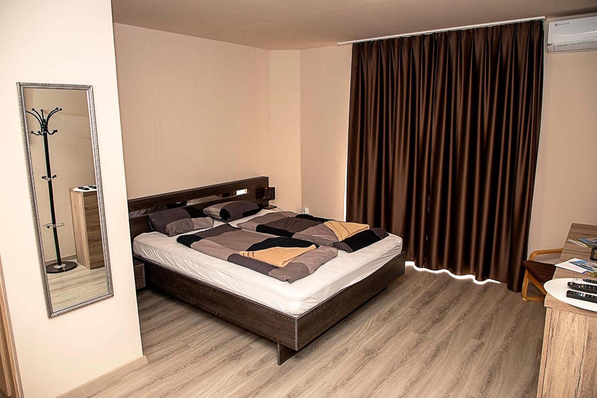 Lux Apartman Buek ภายนอก รูปภาพ